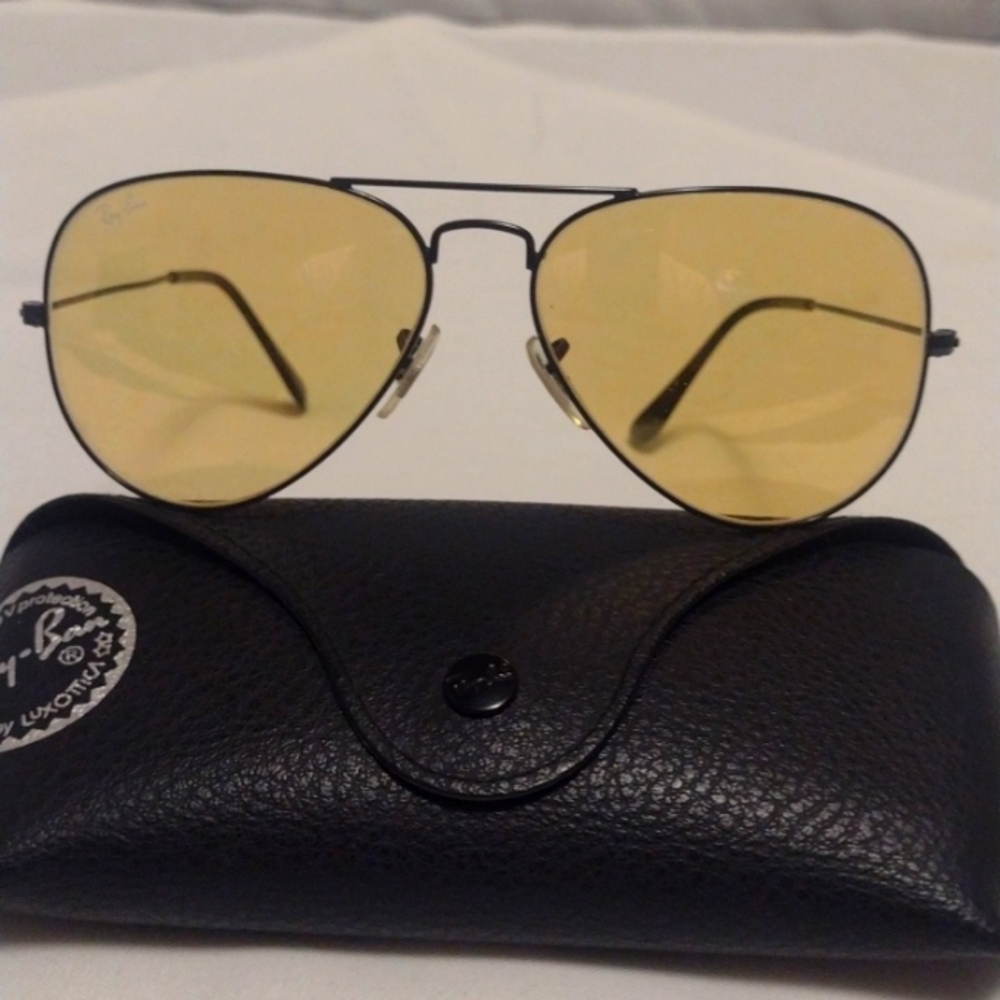 Ray Ban Aviator - Picture 2 of 4